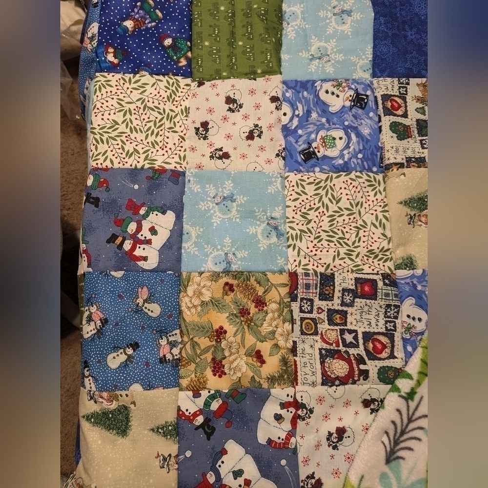 Handmade Snowman Christmas Trees Cotton and Fleece Quilt 45"x 49"
